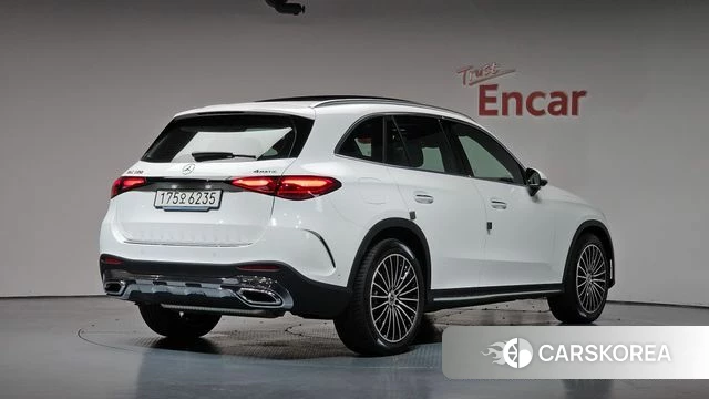 Mercedes-Benz GLC-Class X254 2025 Белый из Кореи