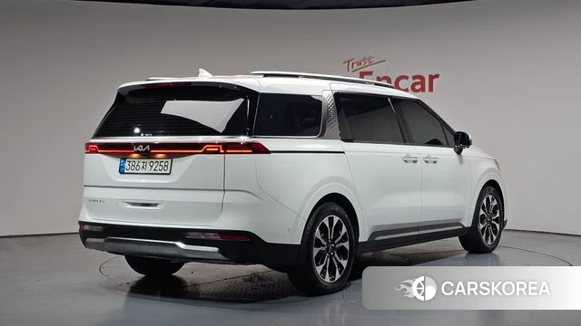 Kia Carnival 4th generation 2021 Белый из Кореи