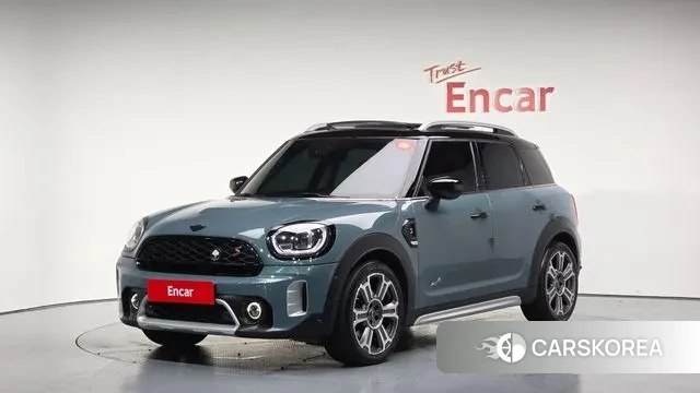 Mini Cooper SD Countryman 2021 Цвет галактики из Кореи