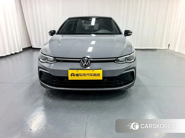 Volkswagen Golf 2022 Темно-серый из Китая