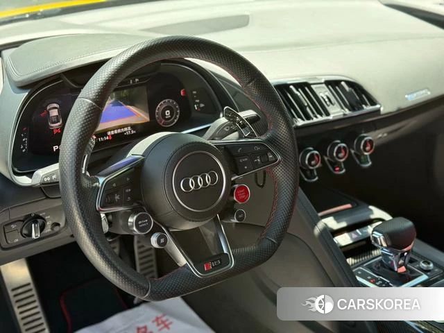Audi R8 2023 Желтый из Китая