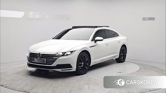 Volkswagen Arteon 2019 Белый из Кореи