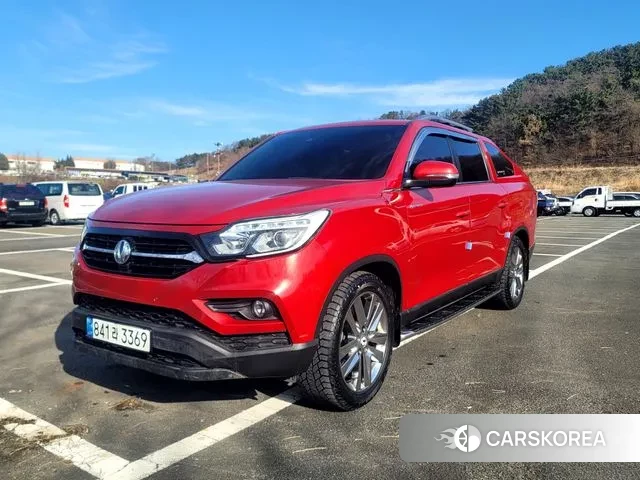 Ssangyong Rexton Sports 2019 Красный из Кореи