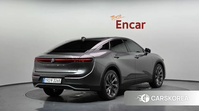 Toyota Crown Crossover 2025 Серый из Кореи