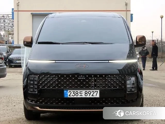 Hyundai Staria 2024 Черный из Кореи