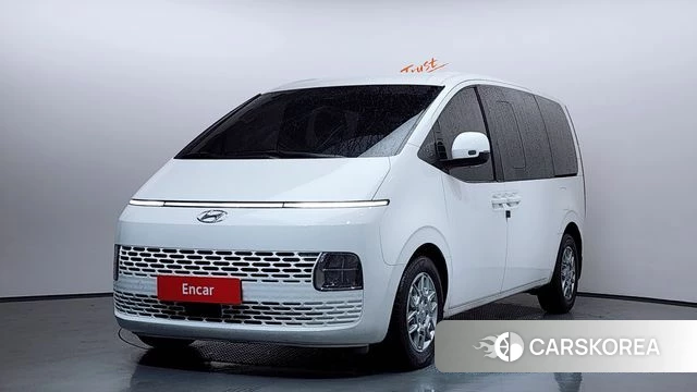 Hyundai Staria 2022 Белый из Кореи