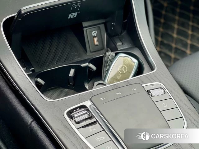 Mercedes-Benz Class C 2021 Белый из Китая