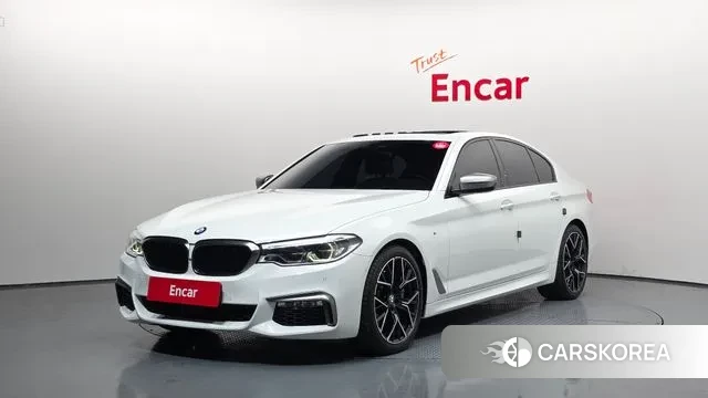 BMW 5 Series (G30) 2018 Белый из Кореи