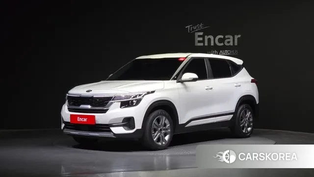 Kia Seltos 2021 Белый из Кореи