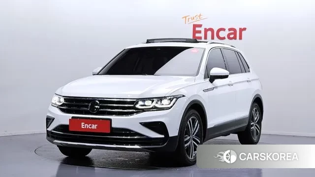 Volkswagen Tiguan second Generation 2022 Белый из Кореи