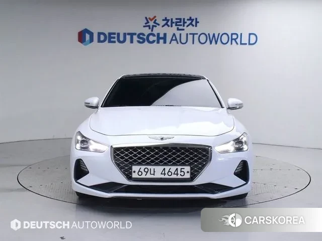 Genesis G70 2018 Белый из Кореи