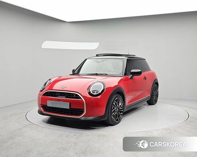 Mini Cooper S 4th Generation 2025 Красный из Кореи