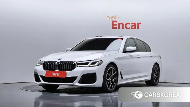 BMW 5 Series (G30) 2023 Белый из Кореи