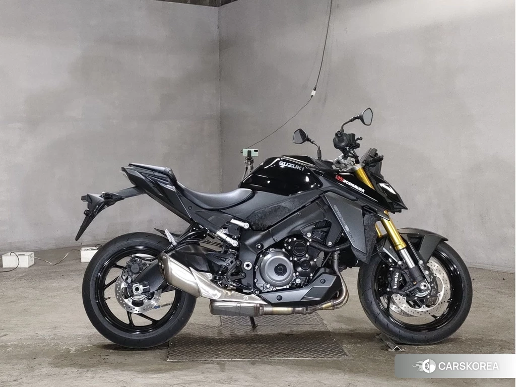 Проданный Suzuki GSX-S1000 2022 из Японии
