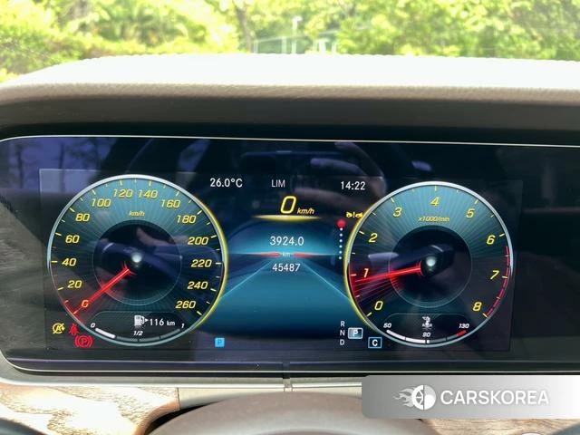 Mercedes-Benz E-class 2023 Черный из Китая