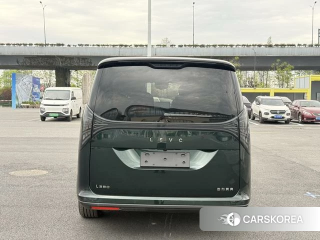 Geely Galaxy Wing true L380 2026 Зеленый из Китая