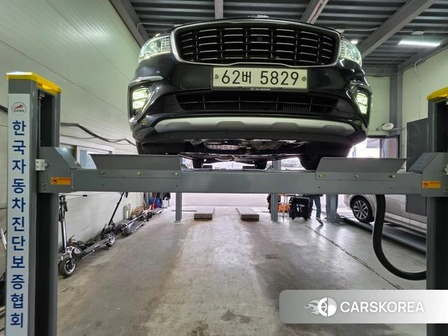 Kia The New Carnival 2019 Черный из Кореи