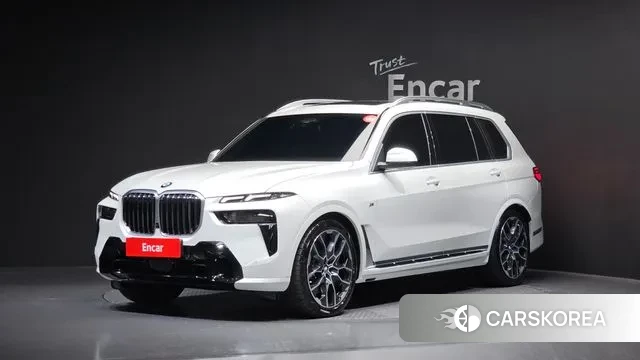 BMW X7 (G07) 2024 Белый из Кореи