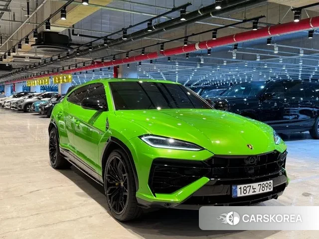 Lamborghini Urus 2025 Зеленый из Кореи