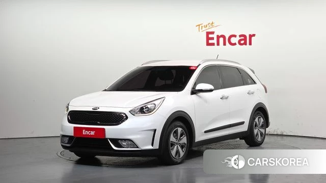 Kia Niro 2018 Белый из Кореи