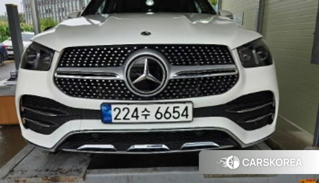 Mercedes-Benz GLE-Class W167 2023 Белый из Кореи