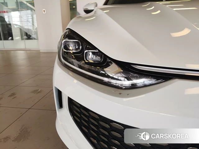 Volkswagen Lingdu 2024 Белый из Китая