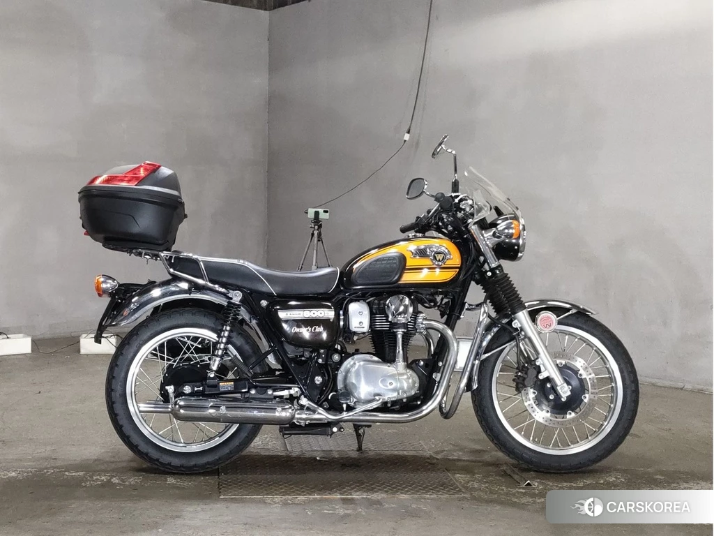 Проданный Kawasaki W800 2019 из Японии, фото 2