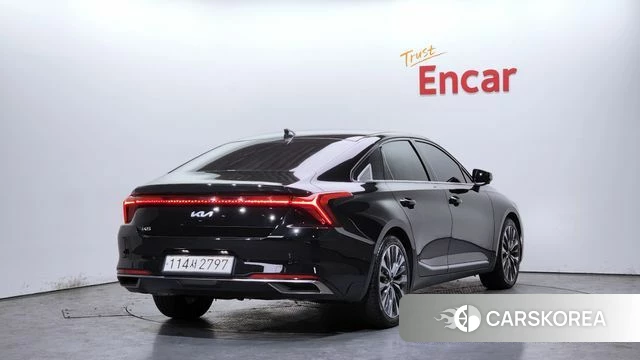 Kia K8 2022 Черный из Кореи