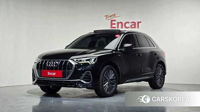 Audi Q3 (F3) 2022 Черный из Кореи