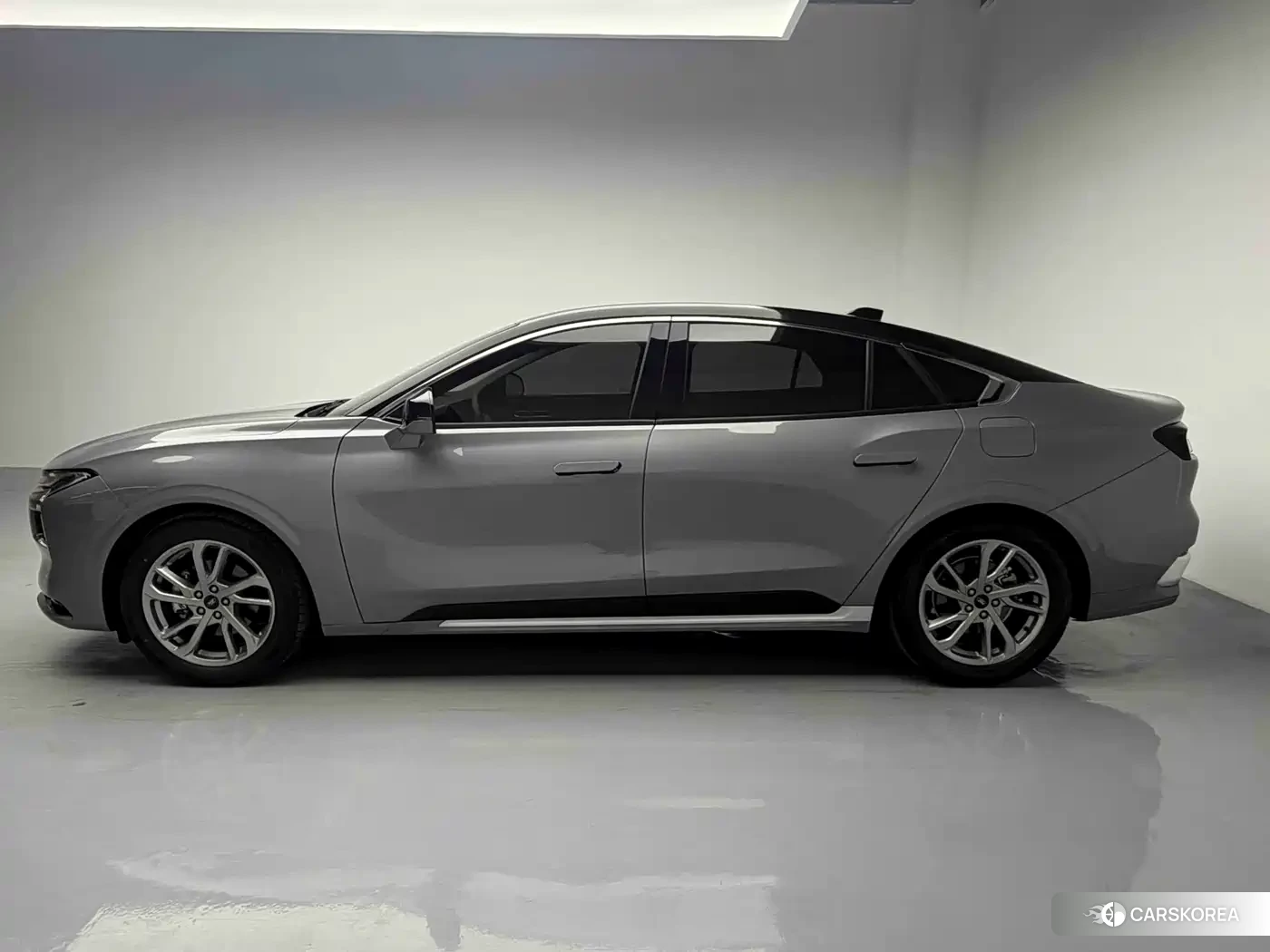 Ford Mondeo 2024 Silver/gray из Китая