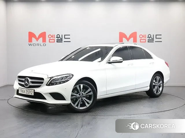 Mercedes-Benz C-Class W205 2020 Белый из Кореи