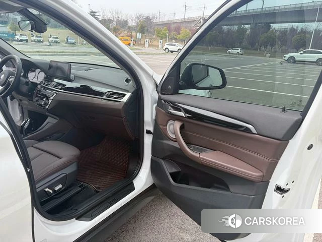 BMW X1 2021 Белый из Китая