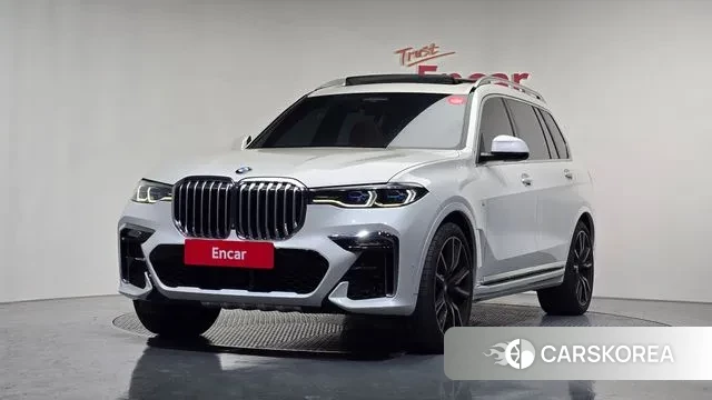 BMW X7 (G07) 2021 Белый из Кореи