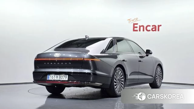 Hyundai Grandeur Hybrid (GN7) 2023 Серый из Кореи