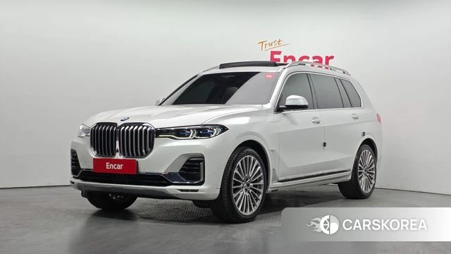 BMW X7 (G07) 2021 Белый из Кореи