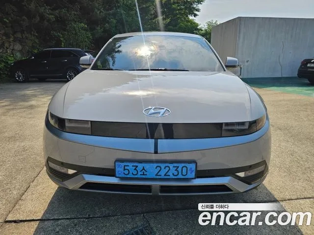 Hyundai Ionic 5 2021 Серебристо-серый из Кореи