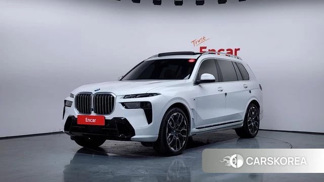 BMW X7 (G07) 2024 Белый из Кореи