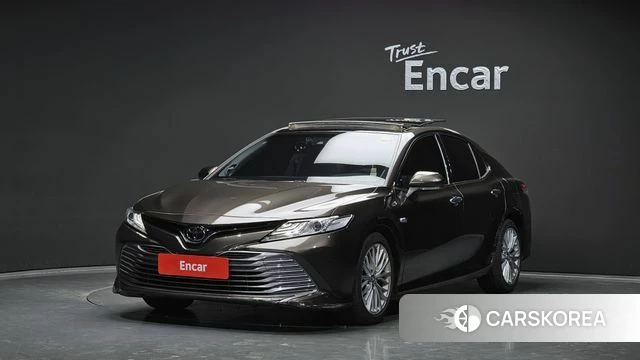 Toyota Camry (XV70) 2018 Коричневый из Кореи