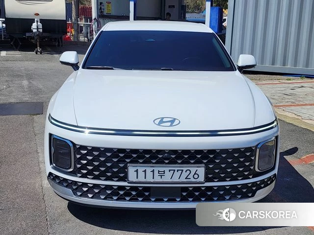 Hyundai Grandeur (GN7) 2023 Белый из Кореи