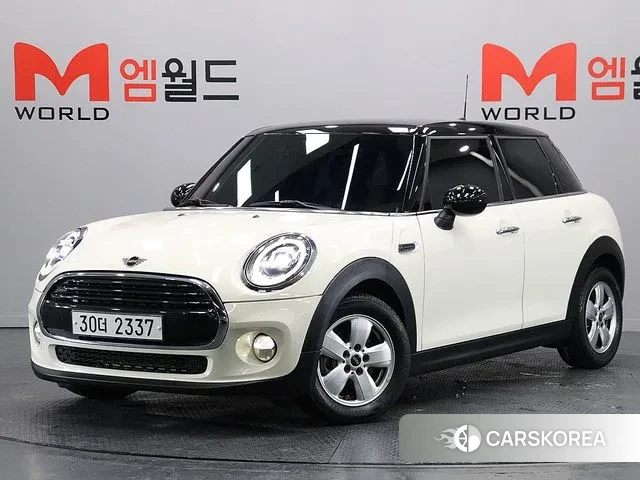 Mini Cooper 2019 Жемчужный цвет из Кореи