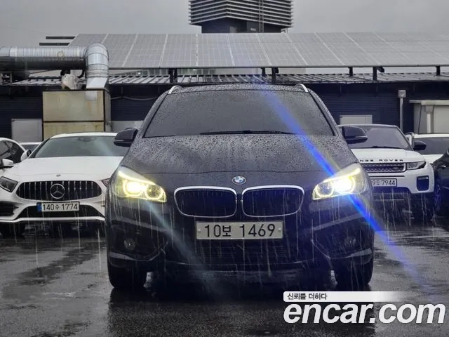 BMW 2 Series Active Tourer (F45) 2018 Черный из Кореи