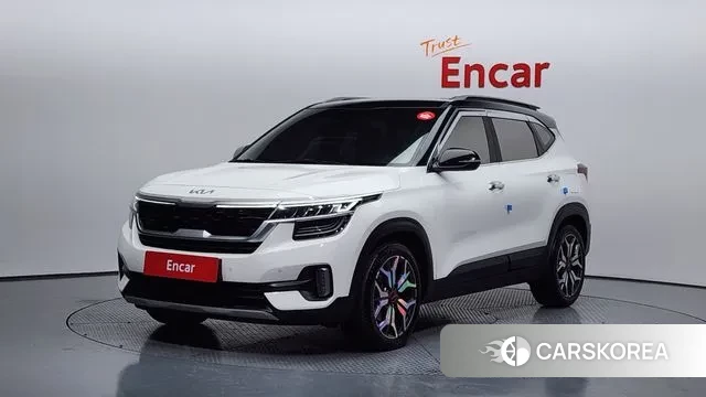 Kia Seltos 2022 Белый из Кореи