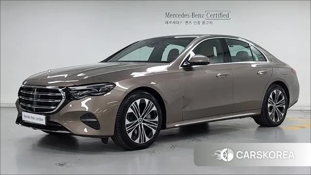 Mercedes-Benz E-Class W214 2025 Коричневый из Кореи