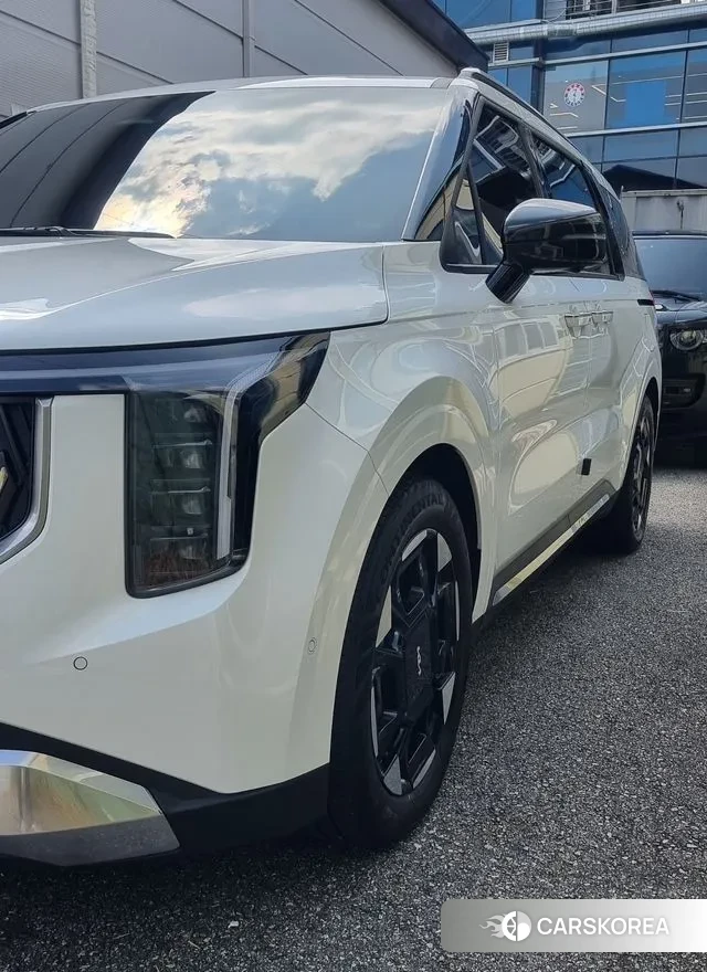 Kia The New Carnival 4th Generation 2024 Белый из Кореи