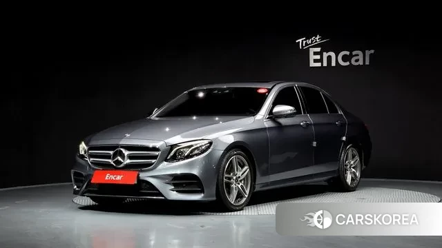 Mercedes-Benz E-Class W213 2018 Серый из Кореи