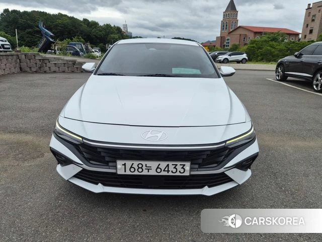 Hyundai The New Avante (CN7) 2024 Белый из Кореи