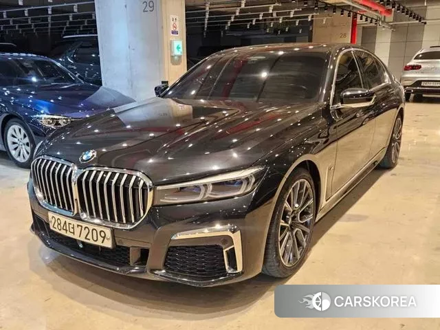 BMW 7 Series (G11) 2020 Черный из Кореи