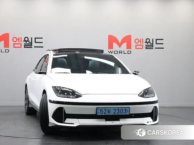 Hyundai Ionic 6 2023 Белый из Кореи