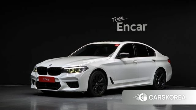 BMW 5 Series (G30) 2018 Белый из Кореи