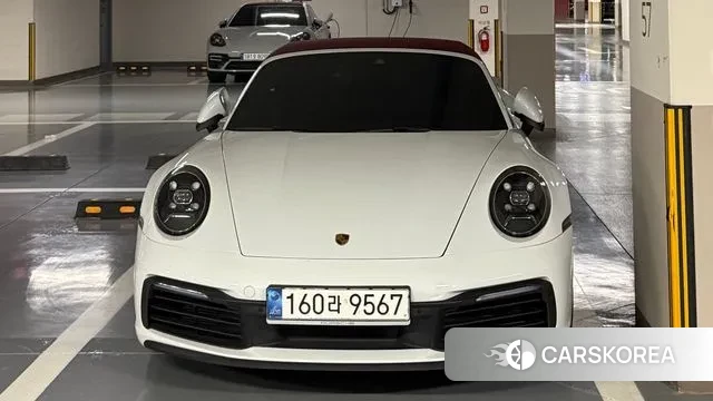 Porsche 911(992) 2020 Белый из Кореи